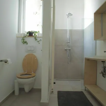 Bpm-apartment Charm And Le Petit Boedapest