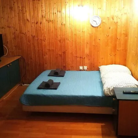 Center Z9 Apartment *