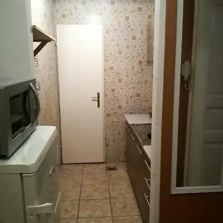 Apartment Center Z9 *