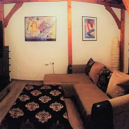 Apartment Center Z9