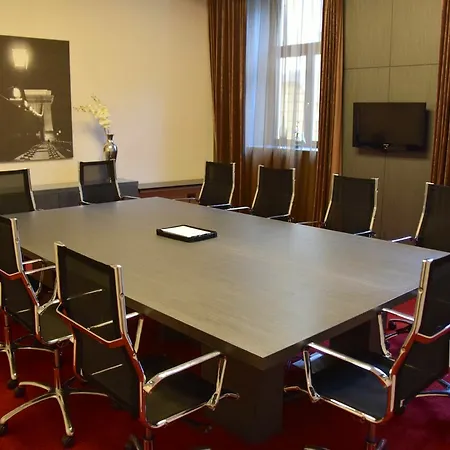 Eurostars Palazzo Zichy 4*