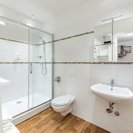 Bp Design And Szálloda 3*