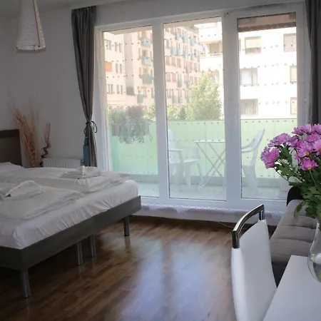 Corvin Apartmanhotel