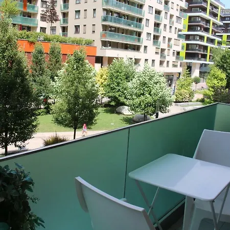 Corvin Apartmanhotel 3*