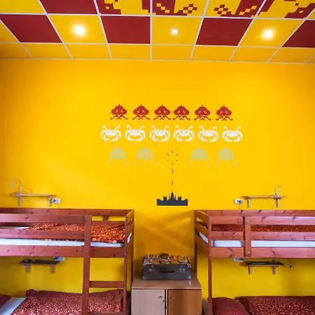 Big Fish Hostel *