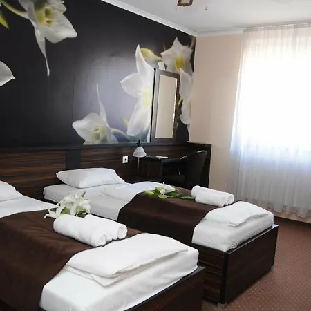 Green Hotel Budapest Szálloda 4*