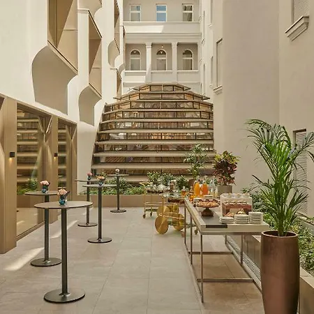 Párisi Udvar Budapest, Part Of Hyatt Hotel Budapest