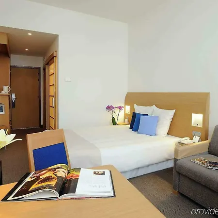 Novotel Danube 4*