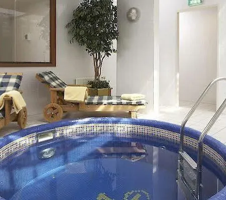 Millennium Court, - Marriott Executive Hotel