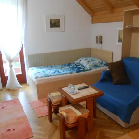 Aranyeső Csorbai Budapest