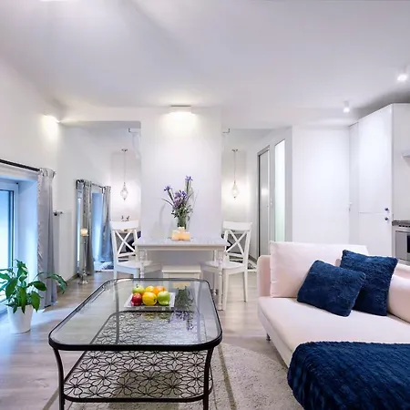 13 Apartment Budapest