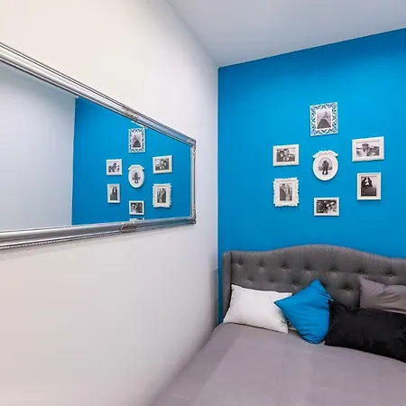 Parking, Ac, 2 Bedroom Design Flat In The Center Apartment