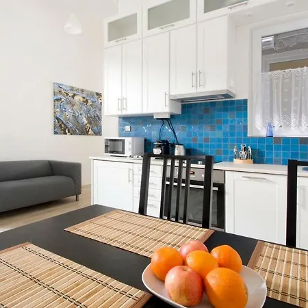 Andrassy Apartmán *