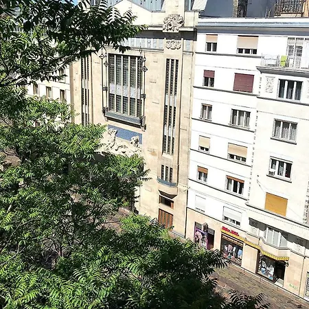 Elegant 125m2 In Center Of * Budapest