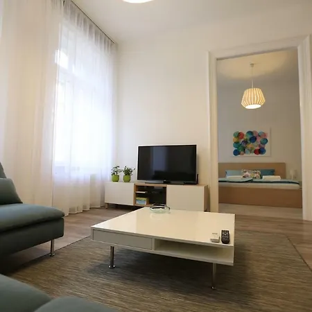 Paulay * Budapest