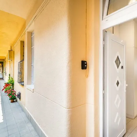 Apartment Fleur Creme Budapest