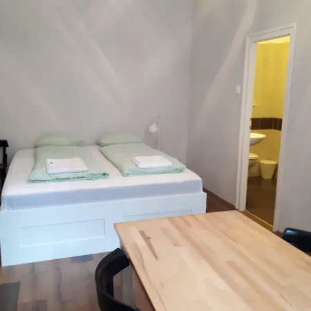 Apartment Dob15 Small *