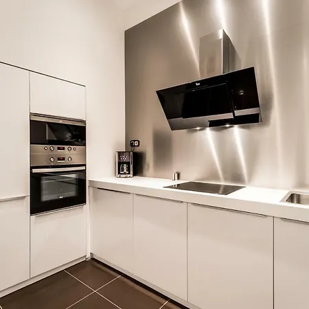 Bpr Luxe De Noir Et Blanc Apartment Budapest