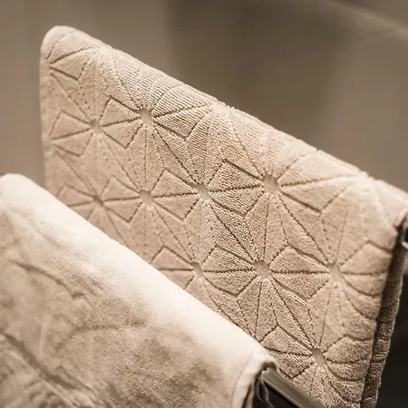 Bpr Luxe De Noir Et Blanc Apartment