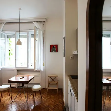 Bright Lights, Big Apartment *