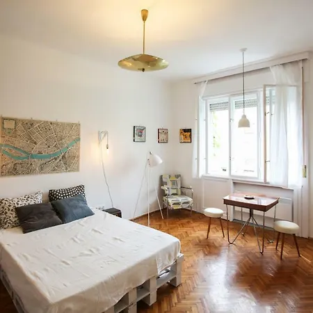 Bright Lights, Big Apartment Budapest