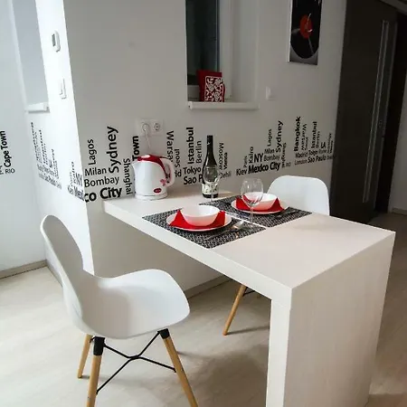 Karinflats - Jazzy Apt. Apartment