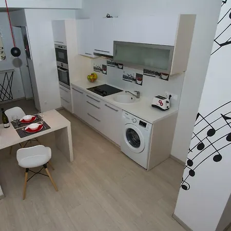 Karinflats - Jazzy Apt. *