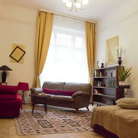 Apartment Abc *