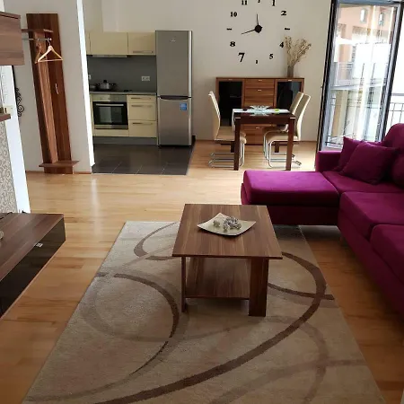 Apartment Tinodi Utca 1-3 *