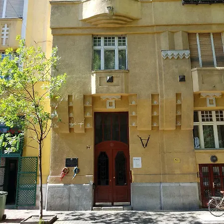 Apartman River Center