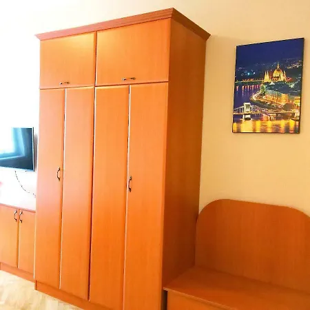 King * Budapešť