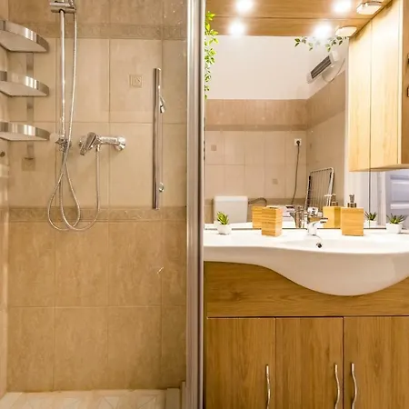 Bpr A2 Downtown Comfy Apartment Budapest