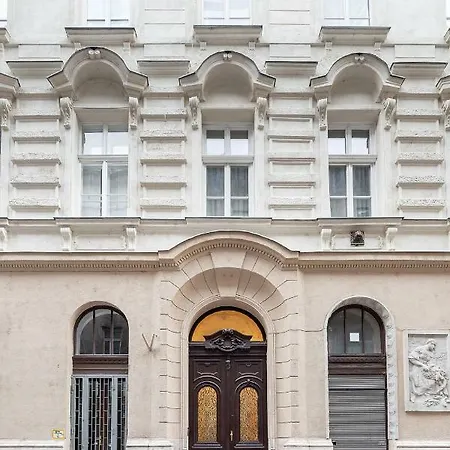 Erkel Boutique Apartment-chic Flat By Market Hall Apartment *