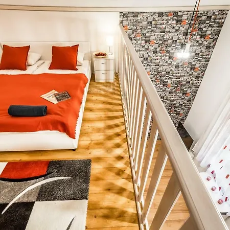 Bpr Cozy Rosie * Budapešť