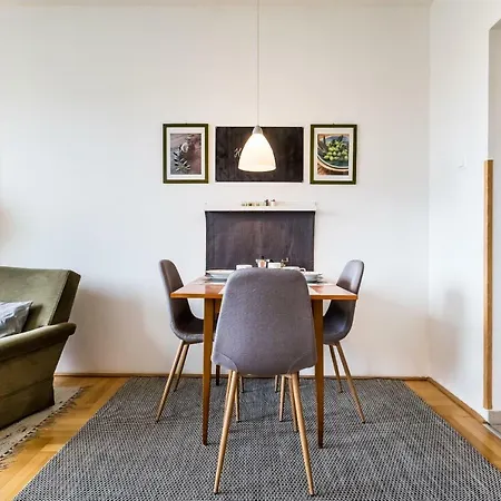 Apartment Bpr Hello Hollo