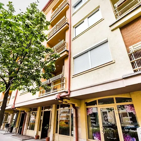 Bpr Hello Hollo Apartment
