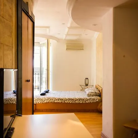 Apartman 65 Négyzetméteres, 1 Hálószobás, 1 Saját Fürdőszobával Rendelkező Apartman 5. Kerület - Belváros Te *