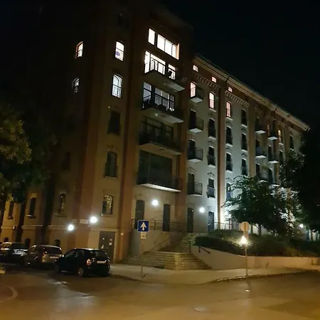 Tinodi Utca 1-3 *