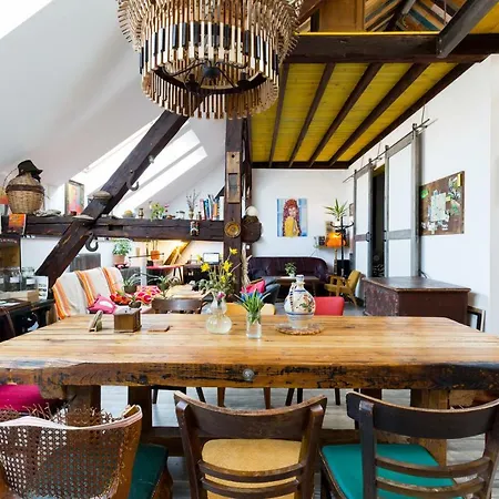 Nest * Budapest