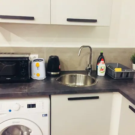 Hadik Apartment *