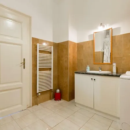Apartment Wonderful Comfortable Budapest