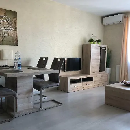 Aden Free Parking Apartment *