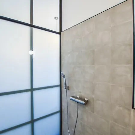 For Long-term, Budget! Szovetseg In The Heart Of Apartamento *