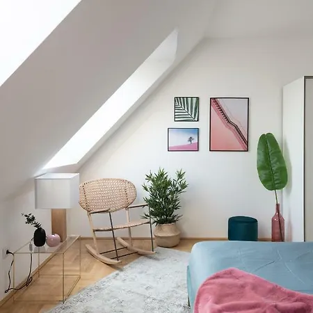 Gozsdu Design Apartment