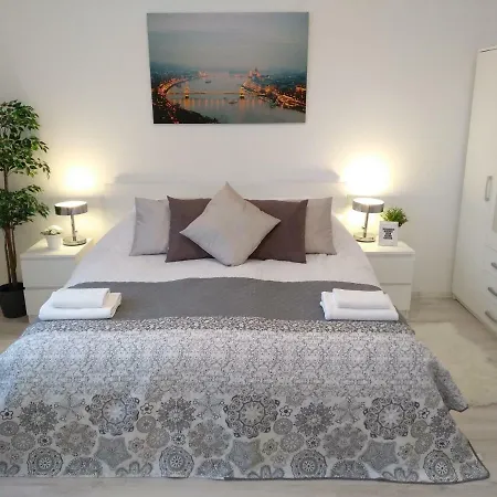 Apartment Abc *