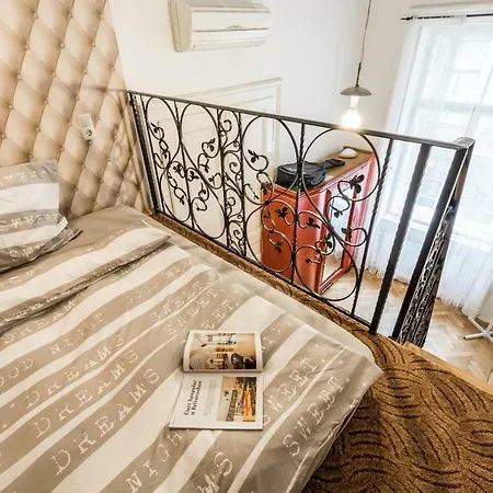 Maison Orange & Maison Rose Budapest