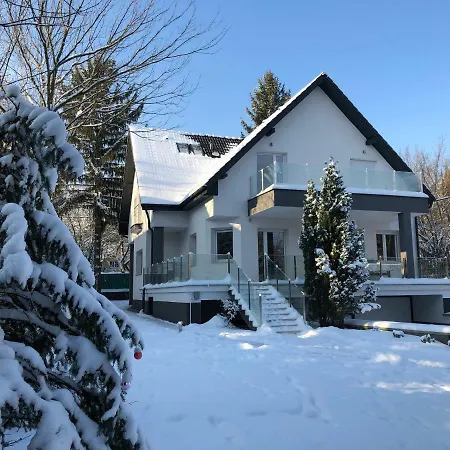 Apartment Buda Valley: With Garden Budapest