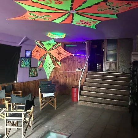 Botel Kalozhajo *
