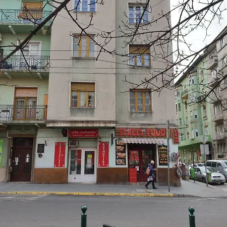 Emerald Budapest