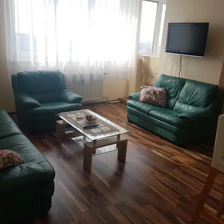 Vegas Zuglo Apartment Budapest